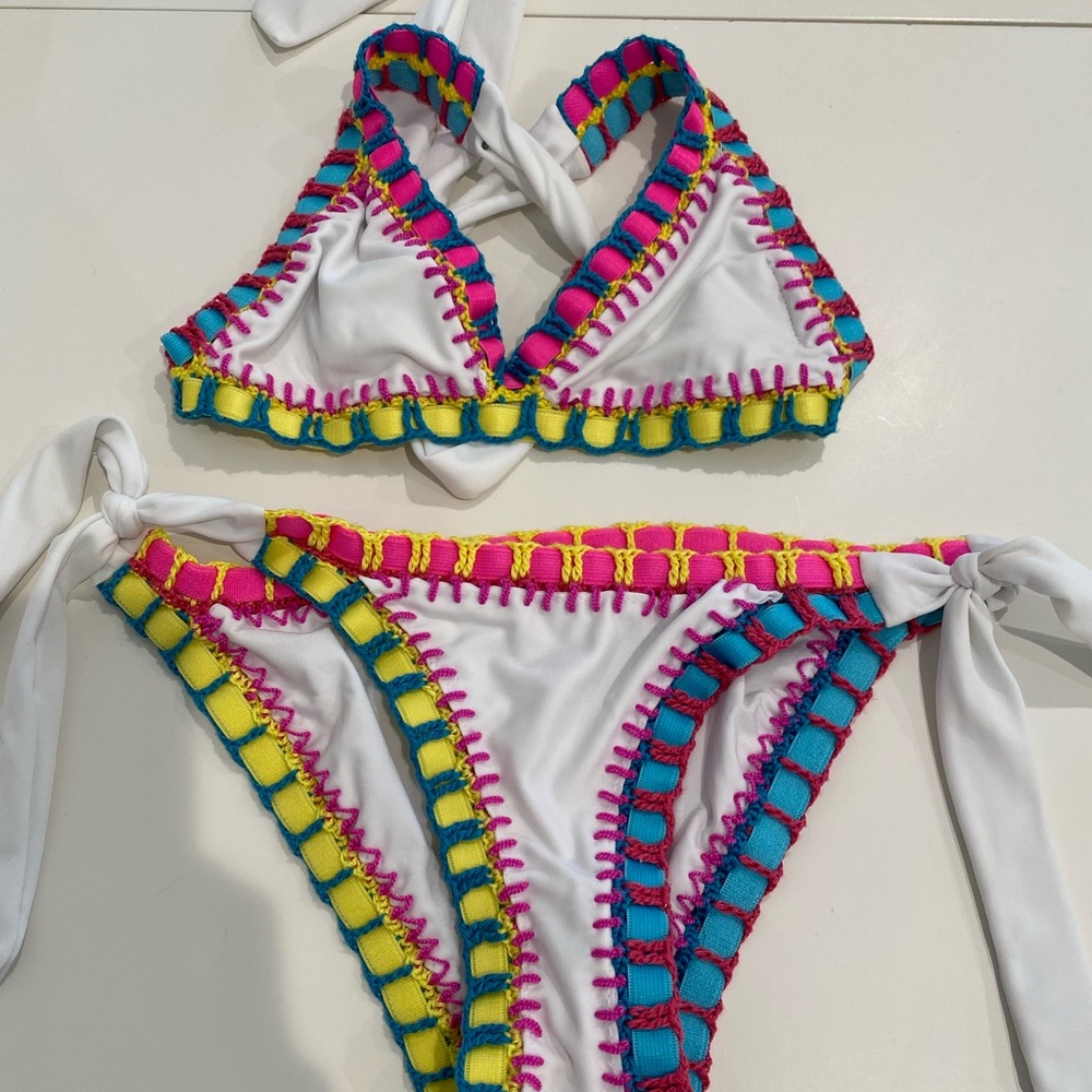 Girls bikini